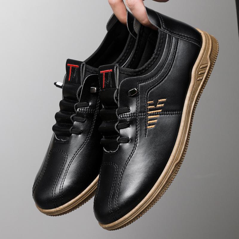 Leather Shoes Men's Casual Shoes Light Shoes Soft Sole Leather Shoes Versatile Fashion Board Shoes
