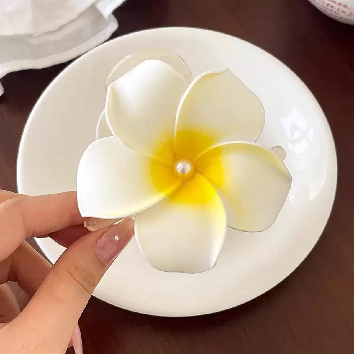 

Plumeria Flower Hair Clips & Hair Ties Set, Cute Frangipani Hair Accessories for Women, Boho Beach Hair Decor for Vacation and D