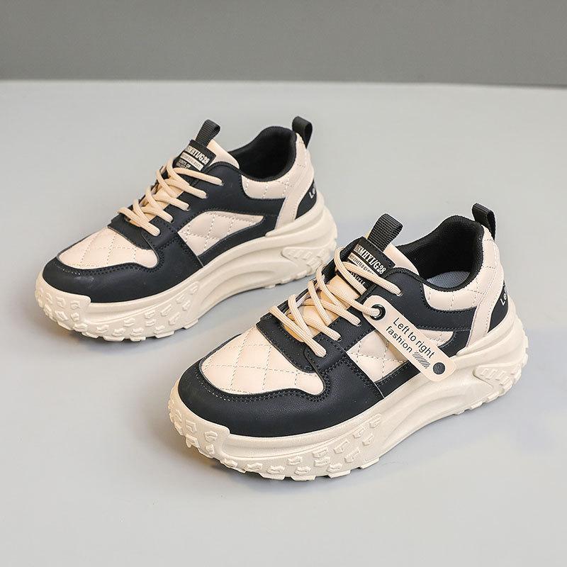 

[Customized] KT2698 new simple women s shoes 2025 autumn Korean version breathable heightening sports thick baseplate footwear 40