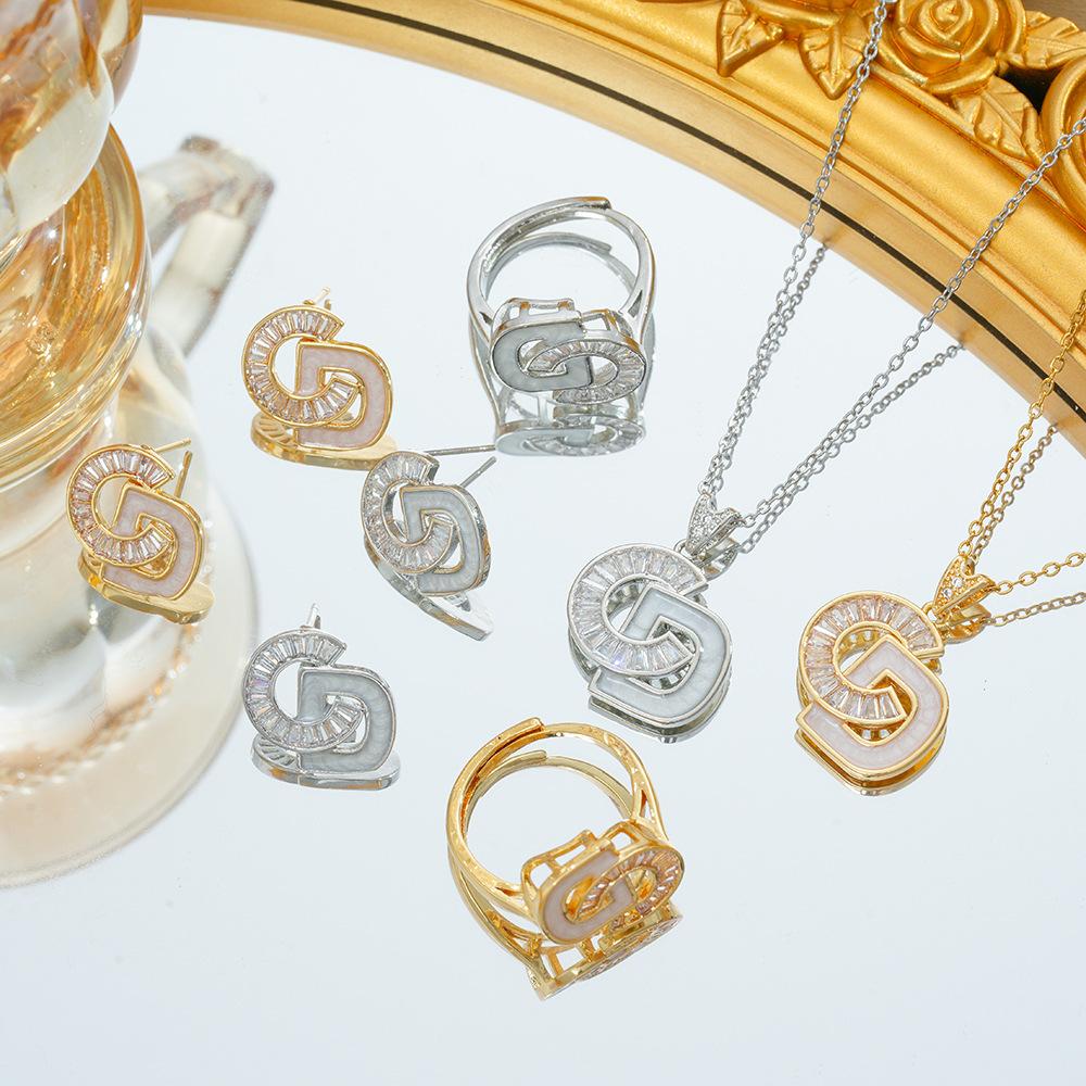 Light Luxury Flower Iris Imitation Red Sapphire Necklace Versatile Fashion Temperament Set for Women