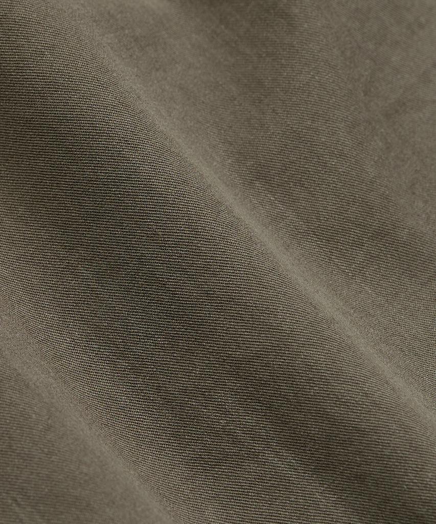 TOFFEE Back Pocket Cargo Bermuda Pants (Khaki Brown)