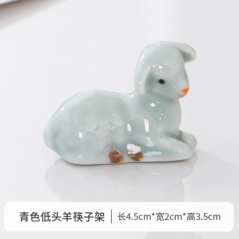 1/2 PCS Sheep Ceramic Chopstick Holder Japanese Style Tableware Underglaze Restaurant Simple Spoon Bracket Utensil for Kitchen