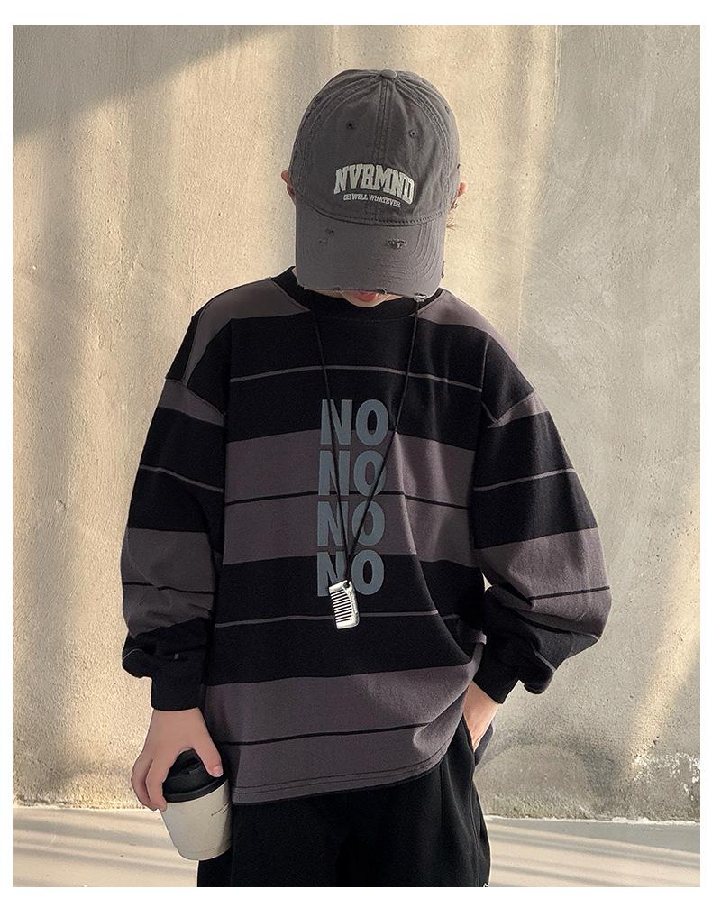 Boys’ Striped Sweatshirt: Comfortable and Stylish Autumn Wear for Big Kids, 2025 Collection