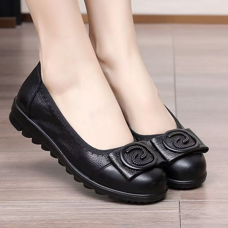 soft leather soft-soled flat-soled women's shoes medium heel middle-aged and elderly comfortable wedge heel women's leather shoes