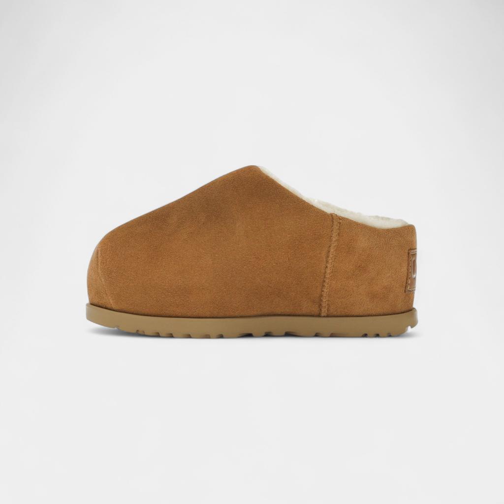 UGG Pumped Slide Chestnut (Women's)