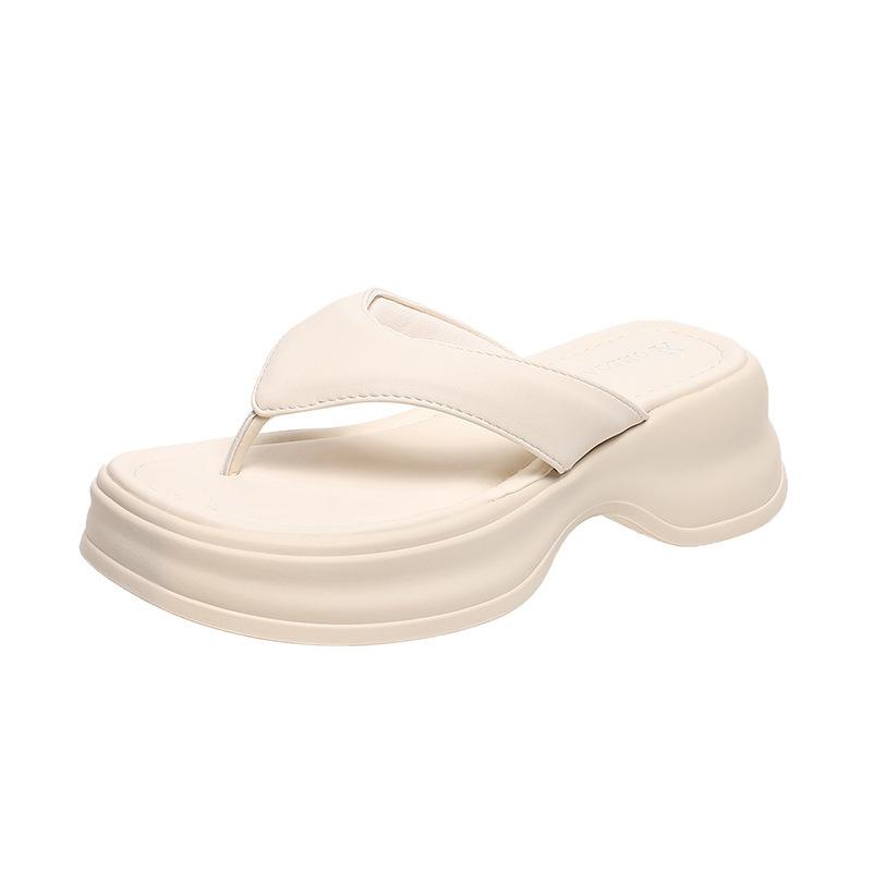 Muffin Thick-bottomed Flip-flops Women's Summer Wear 2025 New High-end Fashion Seaside Beach Pinch Foot Cool Slippers