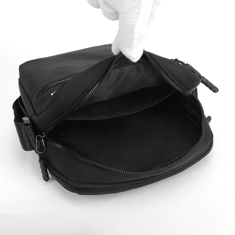 Men's Shoulder Bag Lightweight Multi-Compartment Crossbody Bag