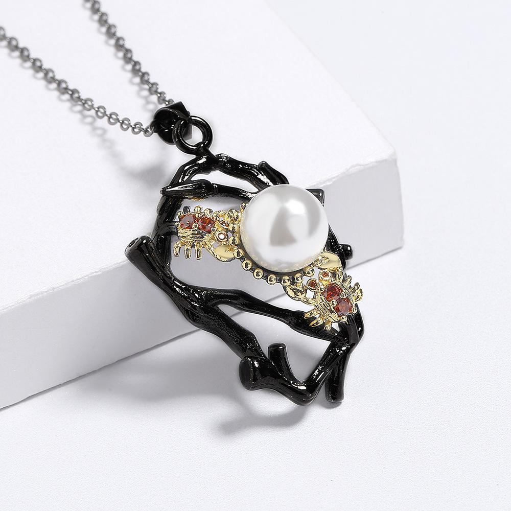 Ladies Inlaid Pearl Pendant Two-Color Pendant Necklace Black Gold Sweater Chain Necklace Women'S High-Quality Copper