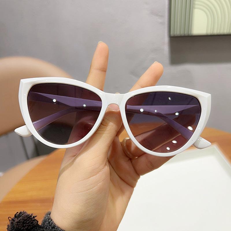 JYL Sunglasses Ladies Uv Protection Seaside Party Face Slimming Use CY5605 A-16323 орхидейный