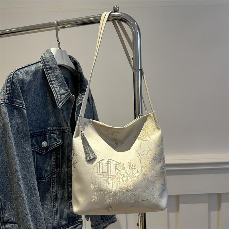 

Новая женская сумка в китайском стиле в национальном стиле 2024 года, повседневная сумка через плечо в иностранном стиле, простая новая нишевая эстетическая сумка-ведро