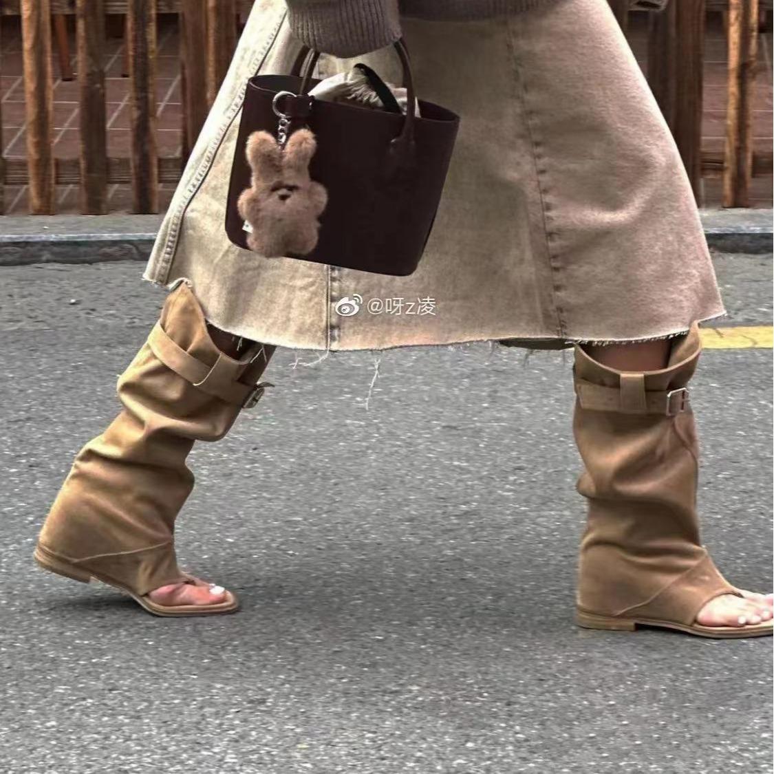 Мода 2024 Лето Женские Сапоги Сандалии Босоножки — фото 4