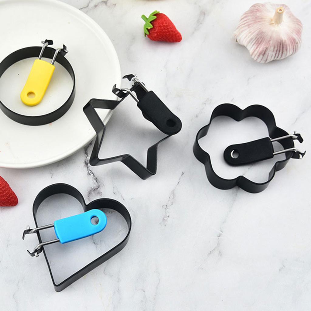 Nieprzywierający model omletu z rączką Trwała forma do jajek w kształcie serca