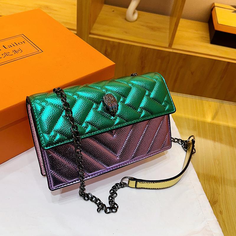 

Новая модная женская сумка-мессенджер на цепочке «змеинка» контрастного цвета