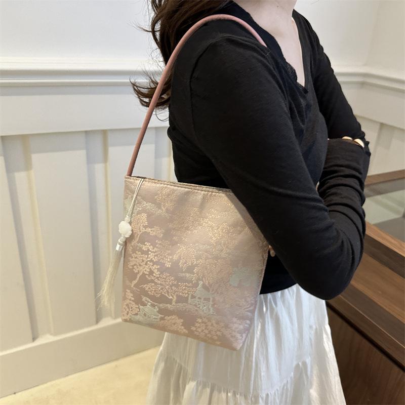 Fashion Elegant Women's Shoulder Bucket Bags Chinese Style Commuter Ladies Underarm Dinner Bag Light Casual Female Handbags Tote