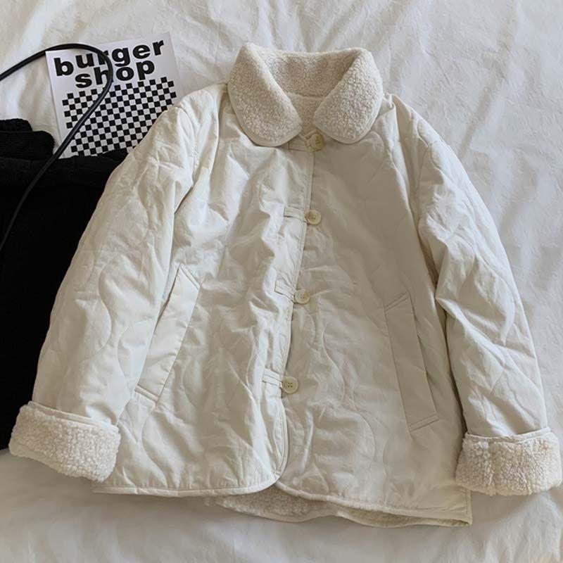 Wearing lamb wool padded jacket on both sides, women's winter thickened warm lapel Chinese disc-buckled padded jacket, padded jacket