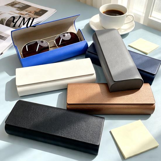 Stylish Eyeglass Storage for Men Women Hard Shell Case, Lightweight Portable Protective Glasses Case Anti Pressure Eyewear Box Women, Anti-Pressure