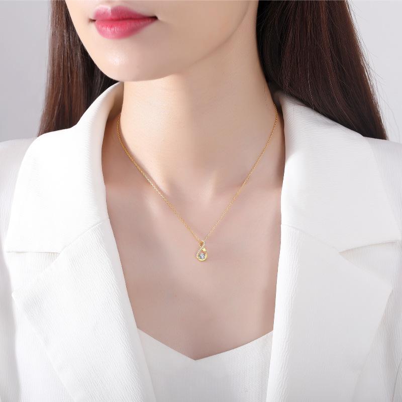 Omeibaoyilong S925 Silver Sparkling Star Necklace, Clavicle Chain, Bracelet, and Ring Set for Women