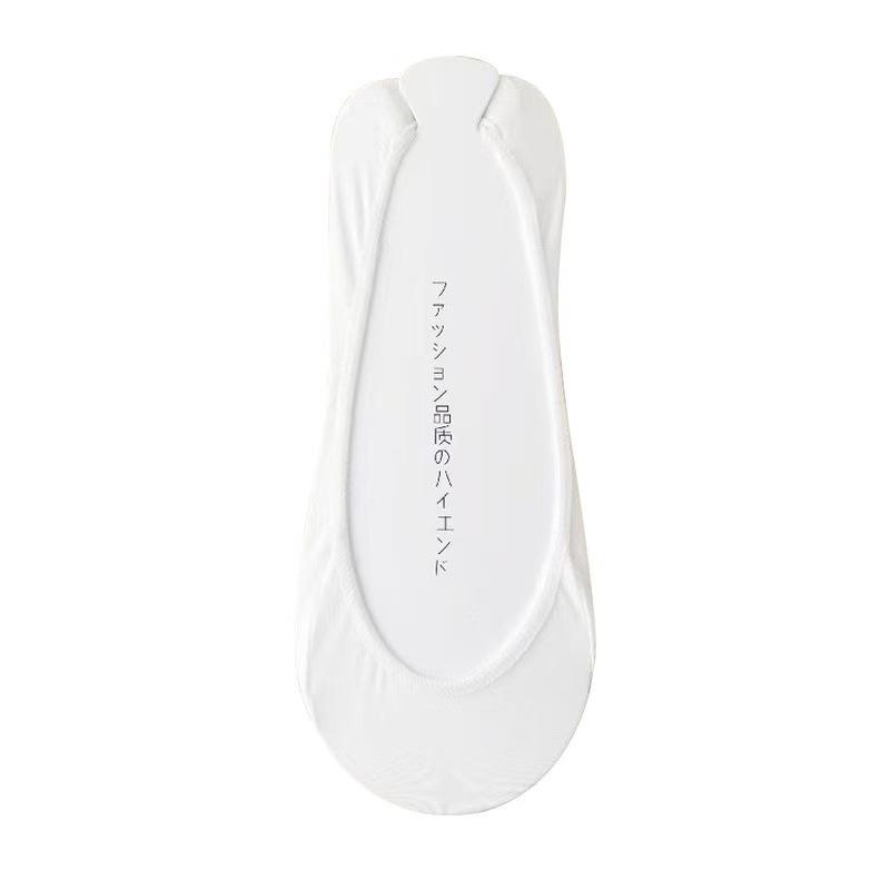 2026 Summer Women's Ultra-Thin Ice Silk Boat Socks with Sponge Sole - Low-Cut, Invisible for High Heels