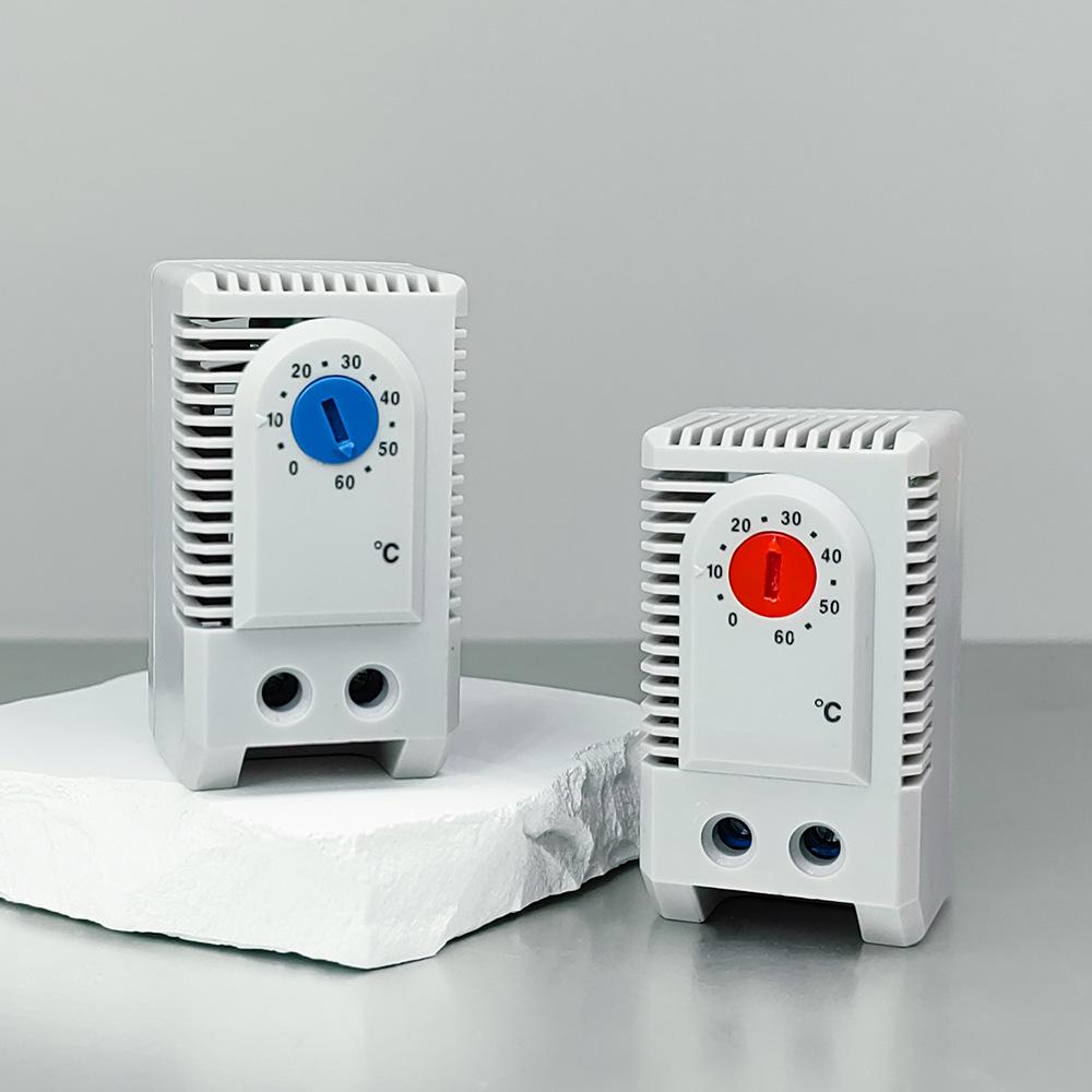 NOXT Schaltschrankthermostat: Klein, Normalerweise Offen/Geschlossen, Automatische Temperaturregelung für Industrielle Anwendung