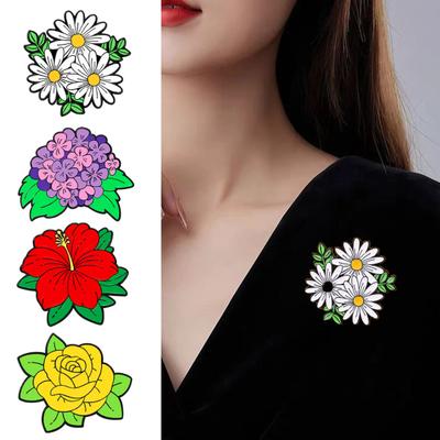 Květinová brož pro ženy Růže Divoká květina Klopový pin Kabát Klobouk Svetr Doplňky Dárky