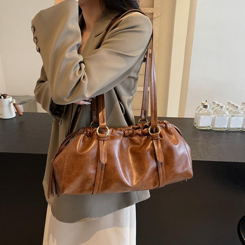PU Leather Pleated Vintage Tote Bags Buckle Closure Boston Shoulder Bags Large Capacity Women Handbag Luxury Armpit Bag CLE