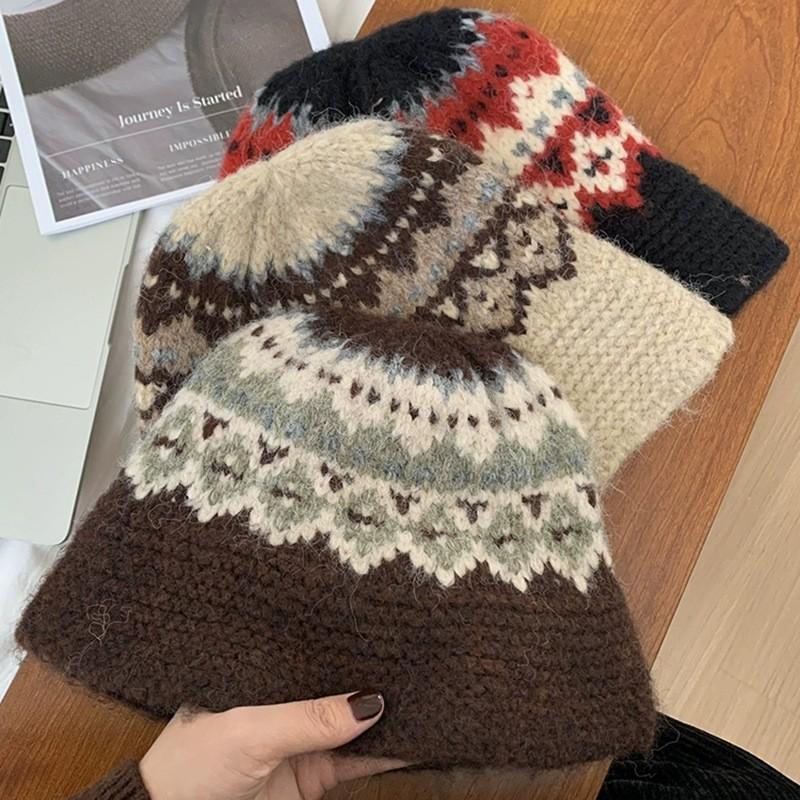 Women's Bucket Hat Knitted Beanie Fairisland Style Winter Hats For Women Keep Warm Ear Protection Fisherman Cap Female Vintage