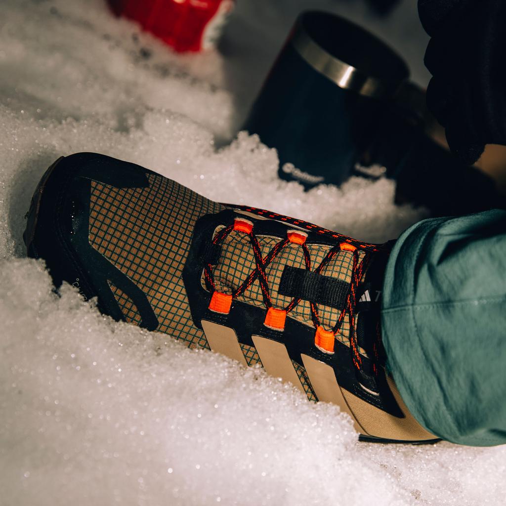 adidas Terrex Skychaser AX5 Mid Gore-Tex Climawarm+ Cardboard Blanch C