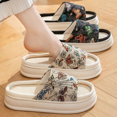 Moda Dom Damskie kapcie i sandały damskie Miękkie buty Platforma Klapki Sabot Dom Cartoon Anime Salon Kawaii Wewnątrz Słodkie Eva