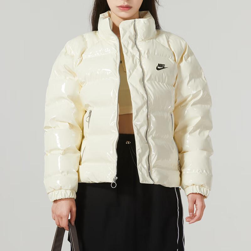 Nike Glänzende Baumwolljacke mit Stehkragen und Logo Damen Jacken Weiß FQ3575-113