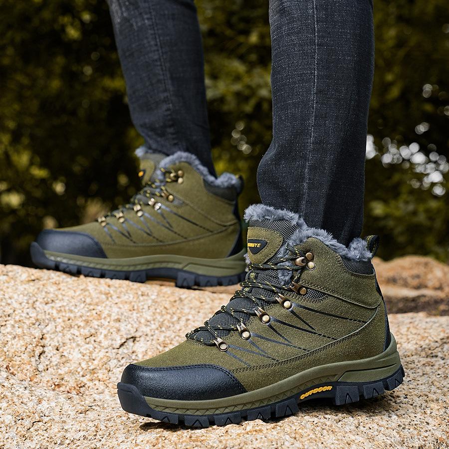 2418 Men's Mountaineering Shoes Boots High Top Anti Velvet Leather Face With Warm Cotton Outdoor Off Road Sports