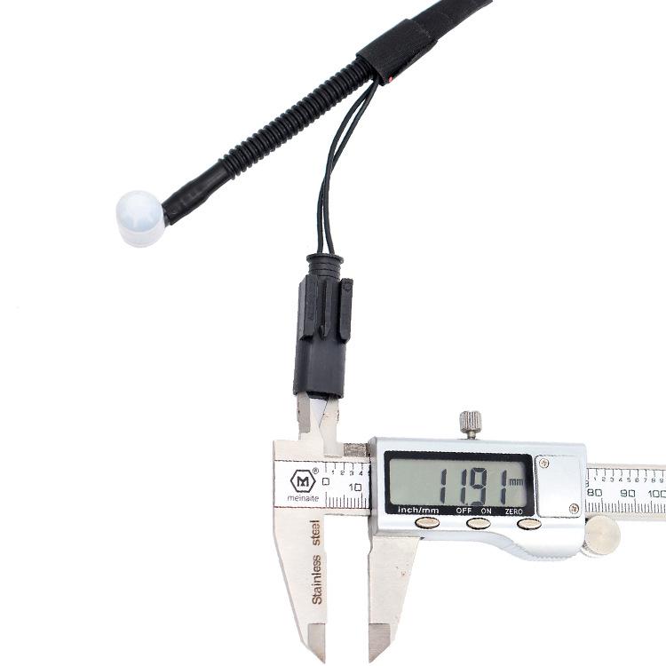 BMW serii 5 F10/F11 Przewód spryskiwacza szyby 61667205117