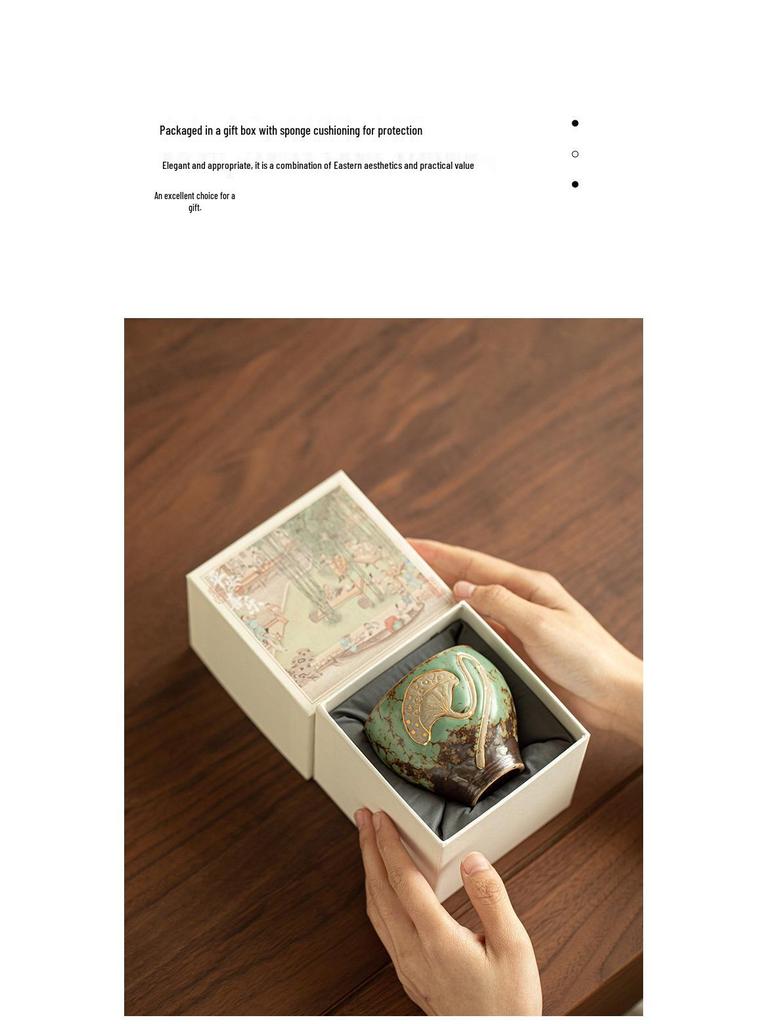 Lotus Birth Episode 2 Moss Green Glazed Ceramic Tea Cup - Anti-scalding Single Host Cup in Gift Box