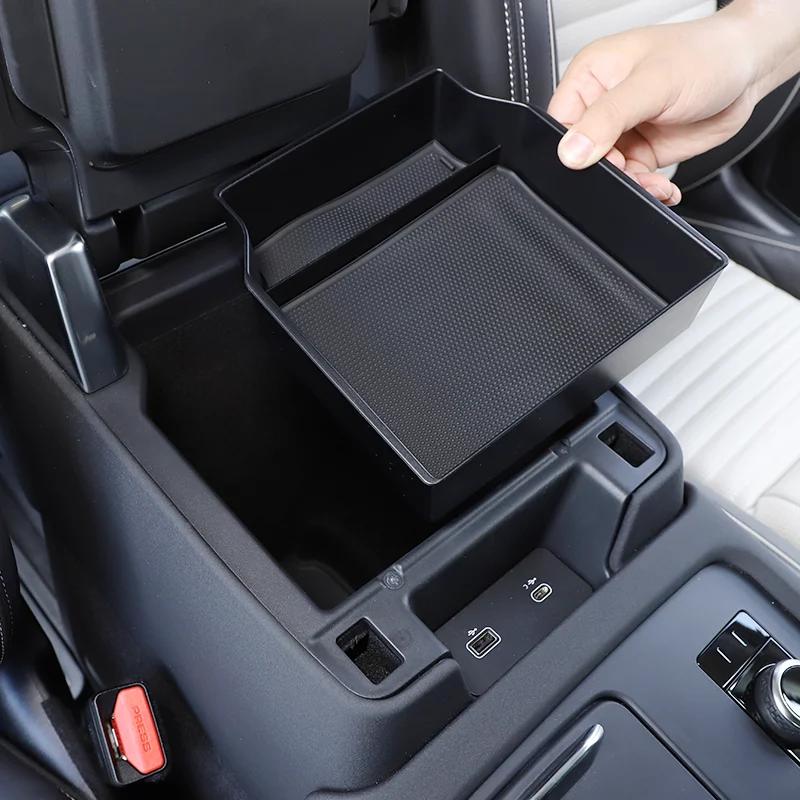 For 21-22 Land Rover Discovery 5 Central Control Armrest Box Storage Box Car Interior Storage Tray Accessories ABS