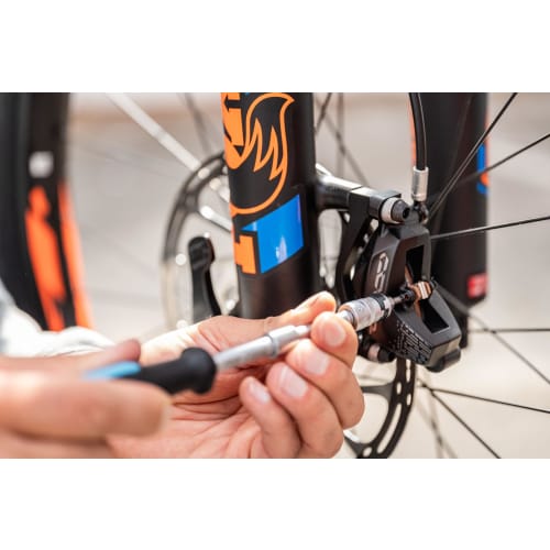 HAZET Smart Case Professional Socket & Bit Set, 38-Piece Set Including a Professional Reversible Ratchet, Various Bits, and Sockets, and a Nut Box Set