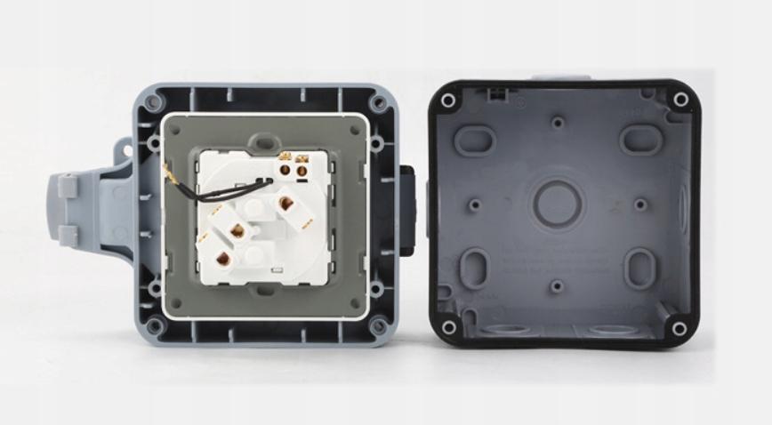Outdoor Waterproof Socket With Switch Ip66 Waterproof Socket