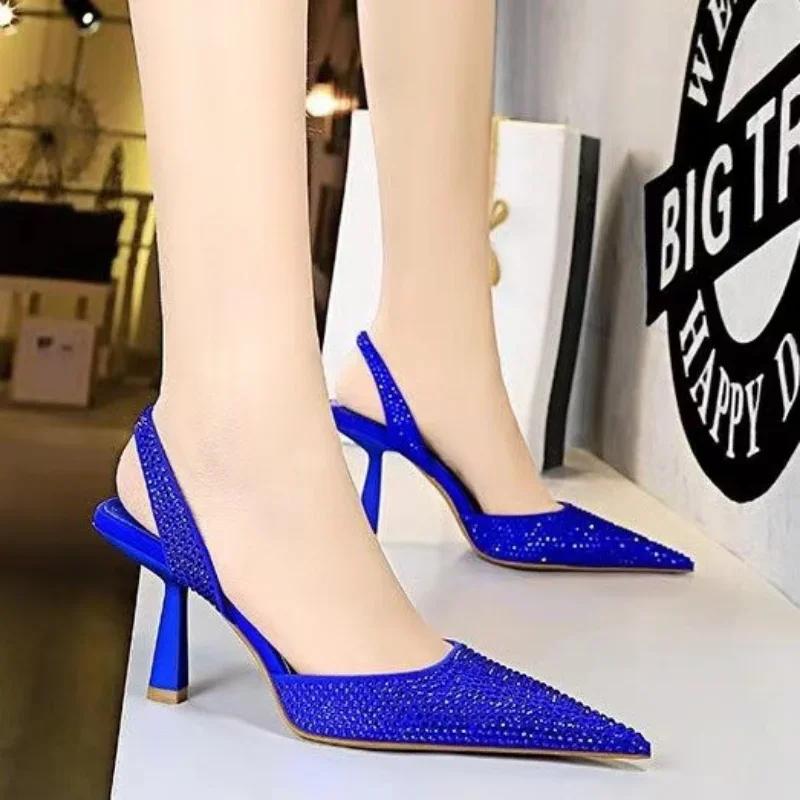 2026 Léto Nová Značka Dámské Sandály Módní Křišťálová Přezka Slingback Vysoké Podpatky Párty Elegantní Zlaté Dámské Boty Sexy Lodičky