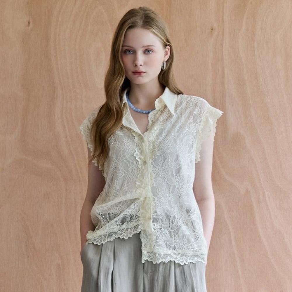 Maxza Sleeveless Floral Lace Blouse Ivory/FREE