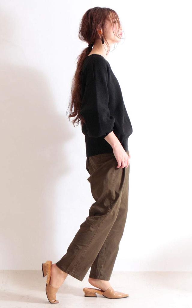 Gold Japan Plus Size Knit Top with Voluminous Keyhole Buttoned Balloon Long for Size Black Women's Sleeves, Neck, Sleeves, Design, Sleeves, Commuting,