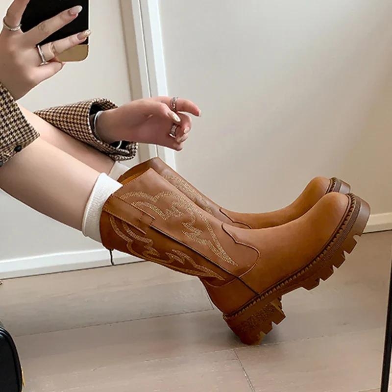 Fashion Women Flats Mid Calf Chelsea Boots Winter Fashion Platform Shoes 2024 Designer Trend Dress Goth Boots Cozy Walking Zapatos Mujer