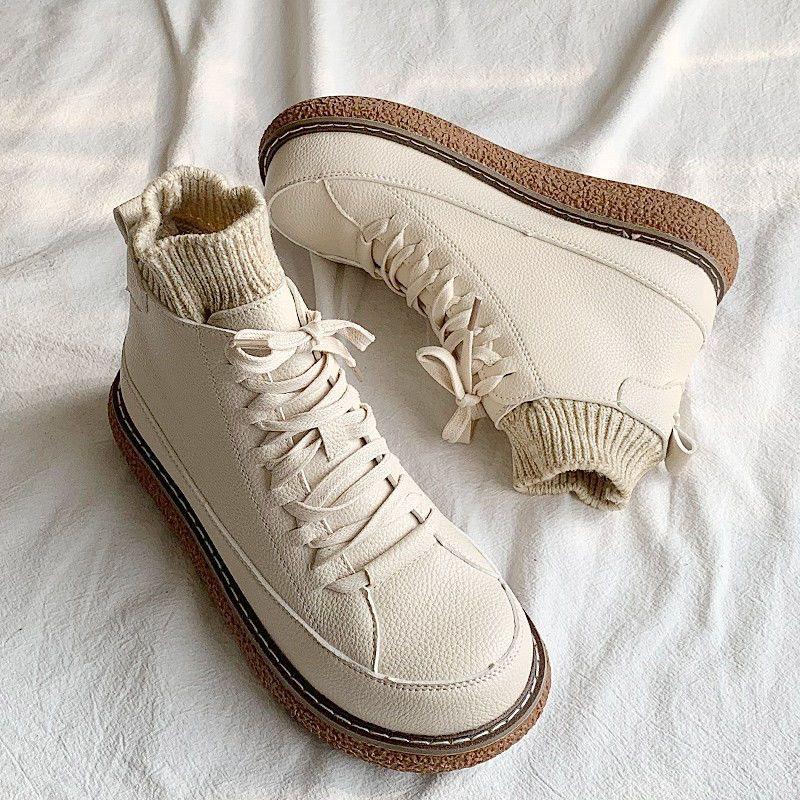 2025 Women's British Style Round Toe Martin Boots: Mori-Inspired, Thick Sole, Plus Velvet, Autumn/Winter with Socks