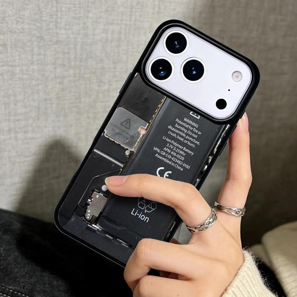 Capa Case for iPhone 17 Air 16 Pro Max 15 Plus 11 13 Mini 14 12 Back Phone Cover Inside Circuits Design Cool Fun