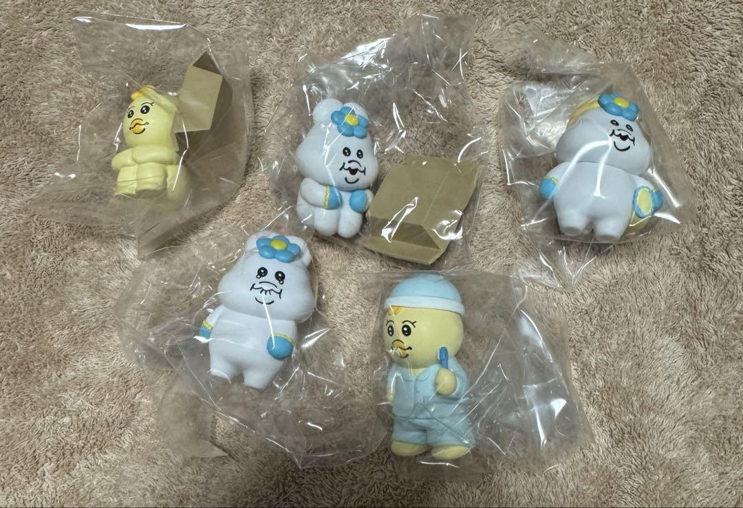 

[USED] Npochamu Figure 5 types complete