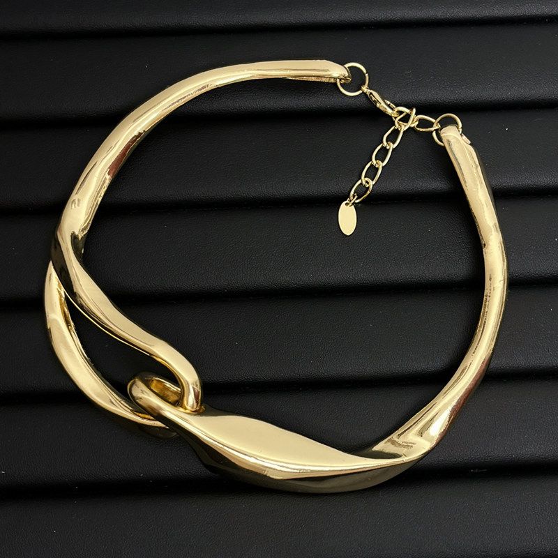 Accessible Luxury Heavy Industry Metallic Three-Dimensional Clavicle Chain Buckle Gold
