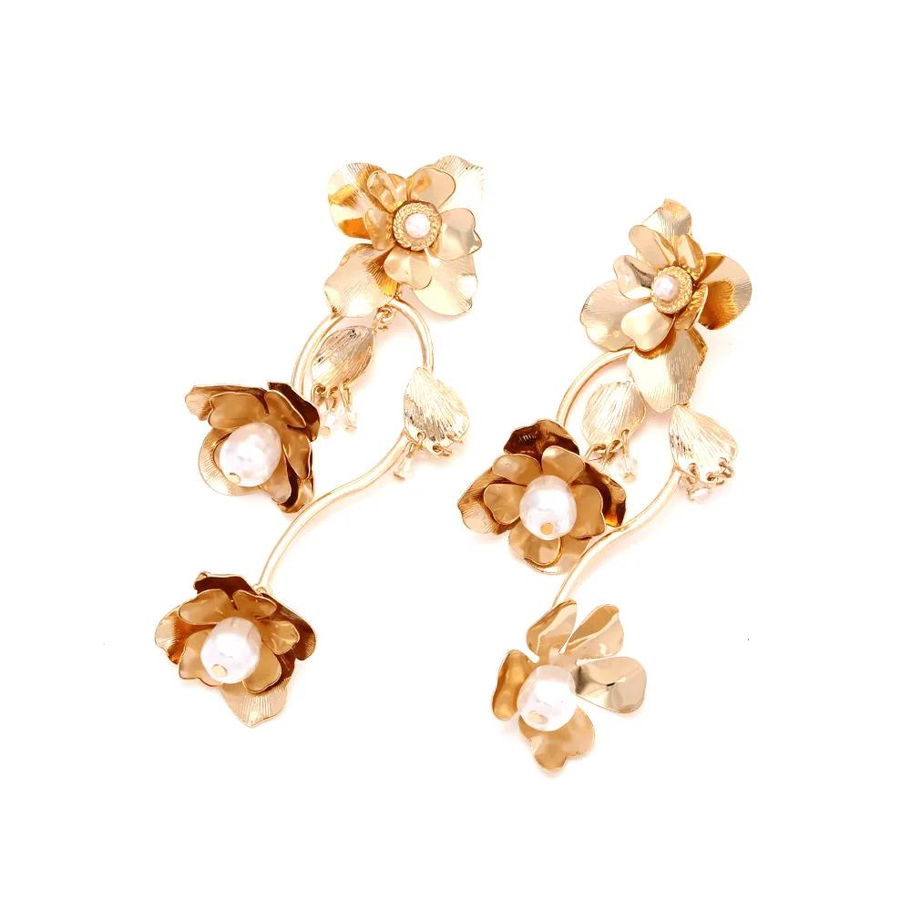 New Metal Leaf Flower Tassel Earrings Women's Vintage Exaggerated Dangle Earrings Banquet Jewelry AccessoriesZAA