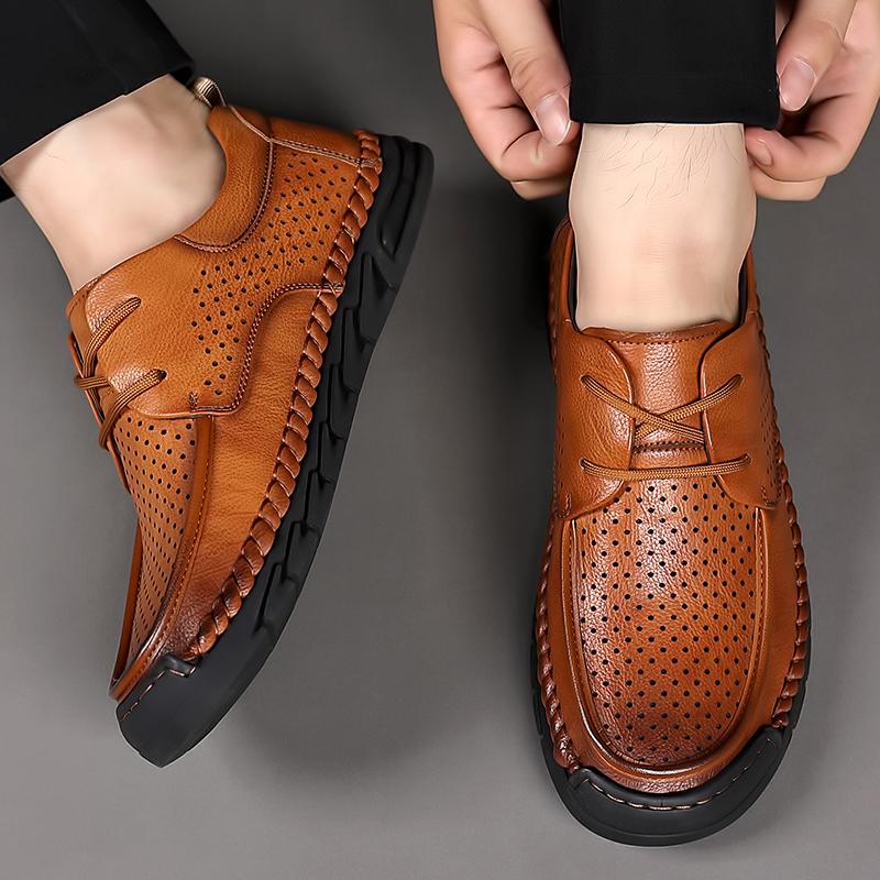 Fashion Summer High Quality Men's Punching Breathable Leisure Fashion Brand Men Outdoor Comfortable Driving Soft Non Slip Oxford Shoes