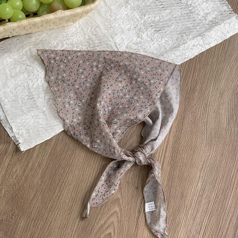Triangle scarf scarf women's small scarf summer new breathable versatile headscarf summer pastoral headband tied hair streamer tied bag strap