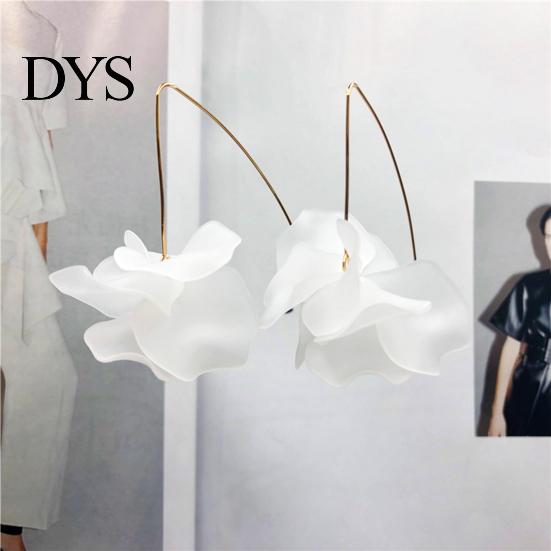 Blumenohrringe 1 Paar Haken Böhmischer Schmuck Übertrieben Bankett Handgefertigt Blütenblatt für den täglichen Gebrauch Hochzeit Dating