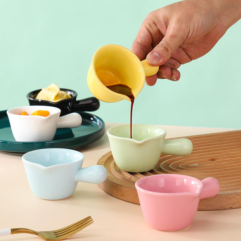 Keramická nádoba na mléko do kávy s uchem Malý hrnek na mléko Hrneček na omáčku na steaky Lžička na mléko Hrneček s zobáčkem Kulatá nádoba na cukr Kávové náčiní