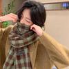 Women's Green Plaid Scarf: Trendy, Versatile, and Warm for 2024 Autumn/Winter