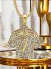 Hip Hop Iced Out Bling Fußballtrikot Nummer 7 Anhänger Goldfarbe Edelstahl Fußball Halskette für Männer Schmuck Geschenk